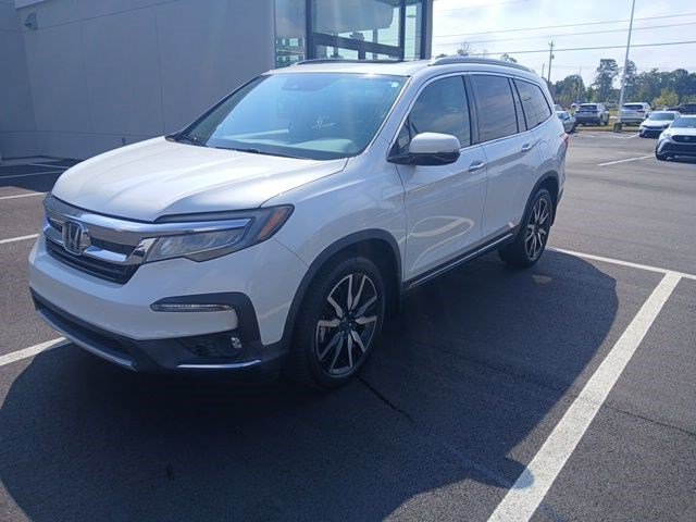 Used 2021 Platinum White Pearl Honda Touring 7-Passenger image 4