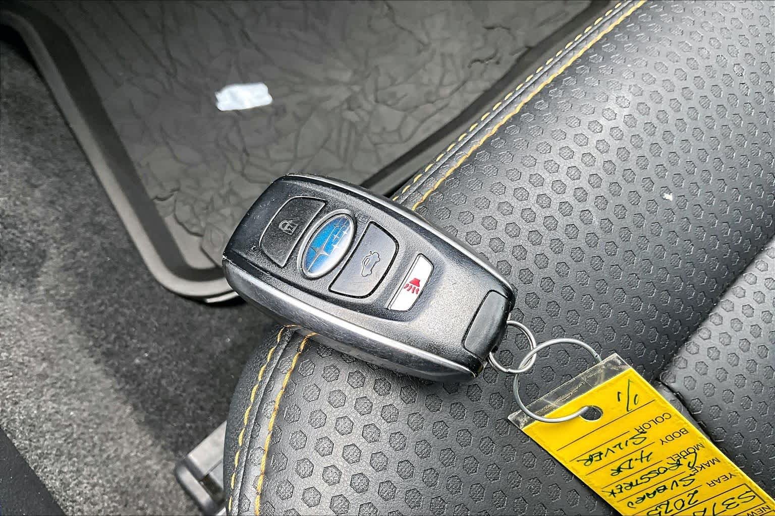 Used 2025 Ice Silver Metallic Subaru Wilderness image 12