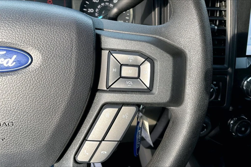Used 2020 Silver Metallic Ford XL image 18