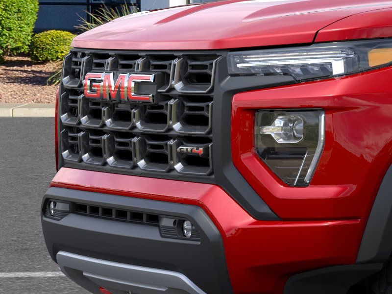 2026 GMC Canyon AT4 - Photo 13