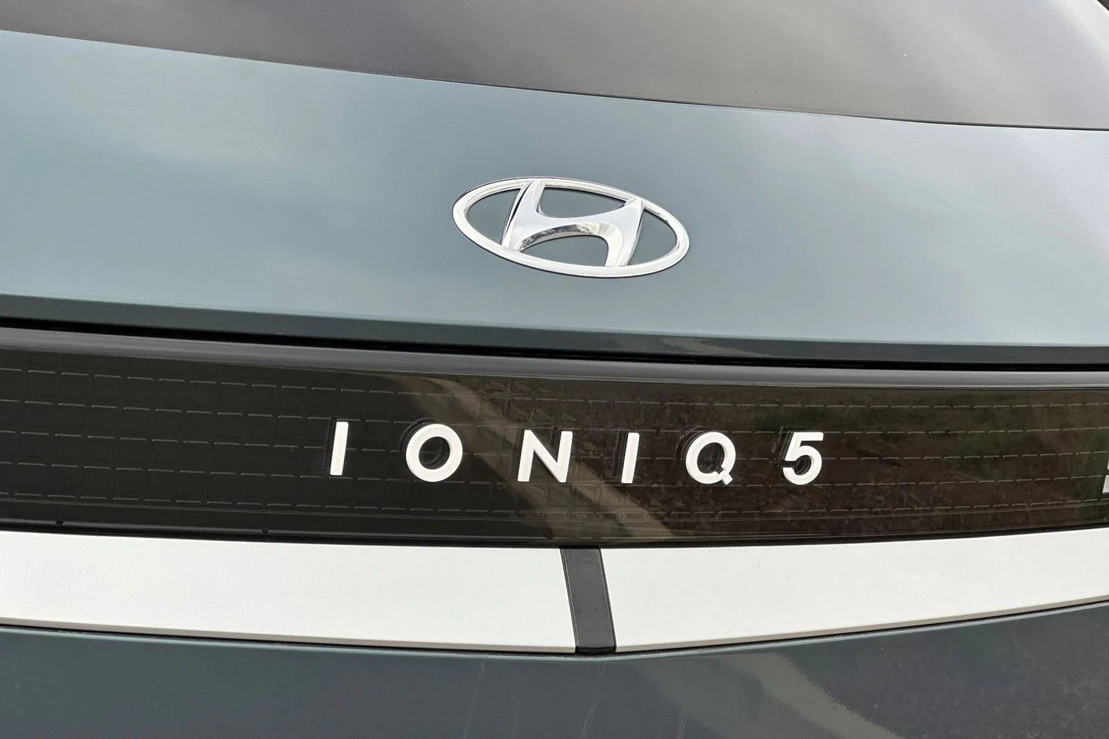 Used 2024 Green Hyundai SEL image 31