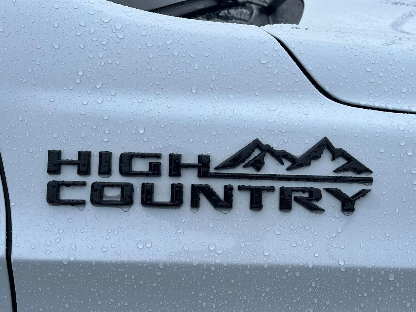 Used 2026 Polar White Tricoat Chevrolet High Country image 44