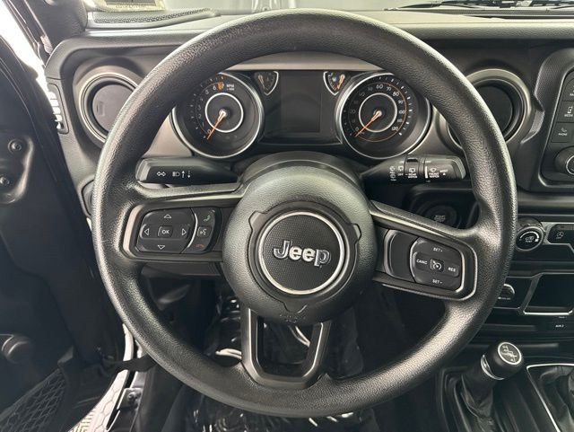 Used 2021 Gray Jeep Sport image 14