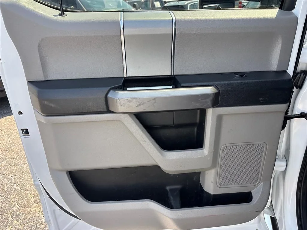 Used 2021 Oxford White Ford XLT image 19