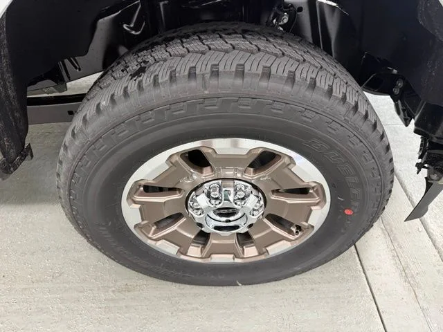 New 2026 Star White Metallic Tri-Coat Ford F-250® King Ranch® image 5