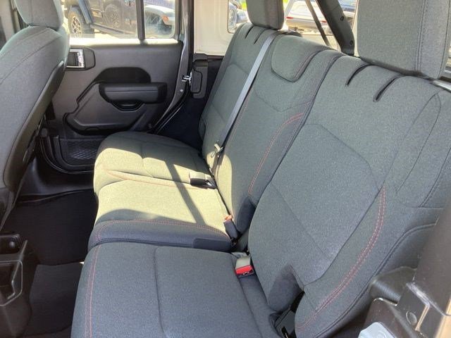 Certified Used 2025 Granite Crystal Metallic Clearcoat Jeep Rubicon image 25