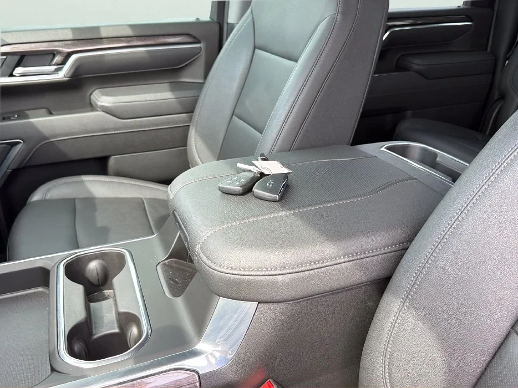 2025 Chevrolet Silverado 3500HD LTZ - Photo 25