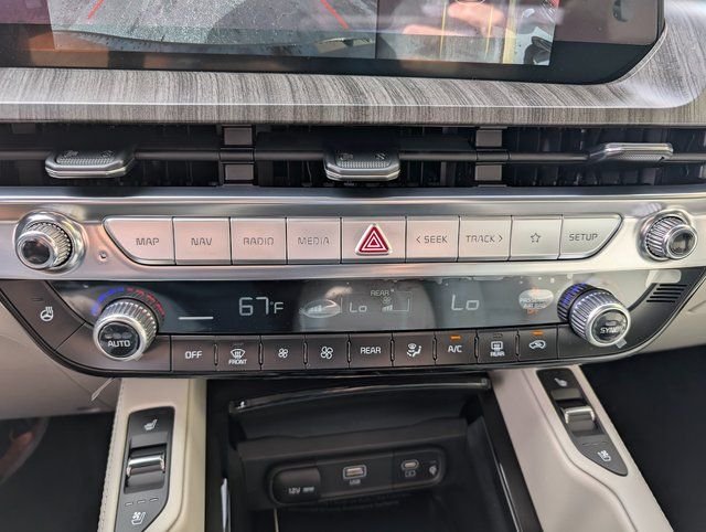 2025 Kia Telluride SX Prestige - Photo 28