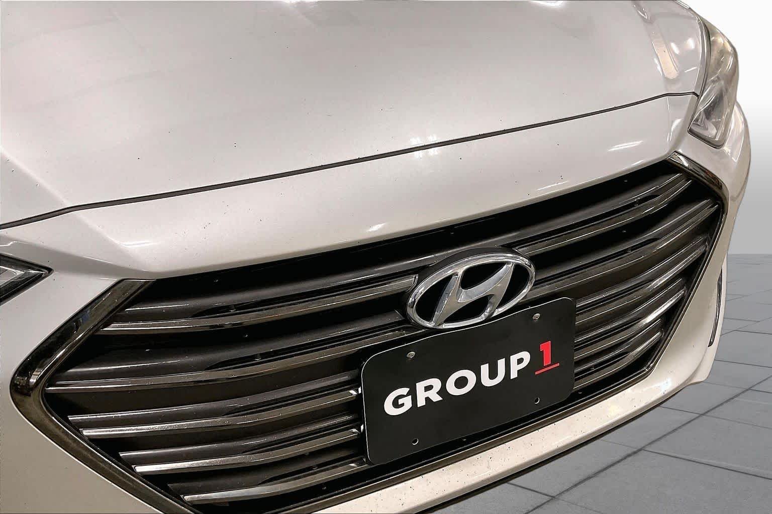 Used 2017 Symphony Silver Hyundai Limited image 29