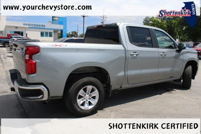 Used 2026 Gray Chevrolet LT image 4