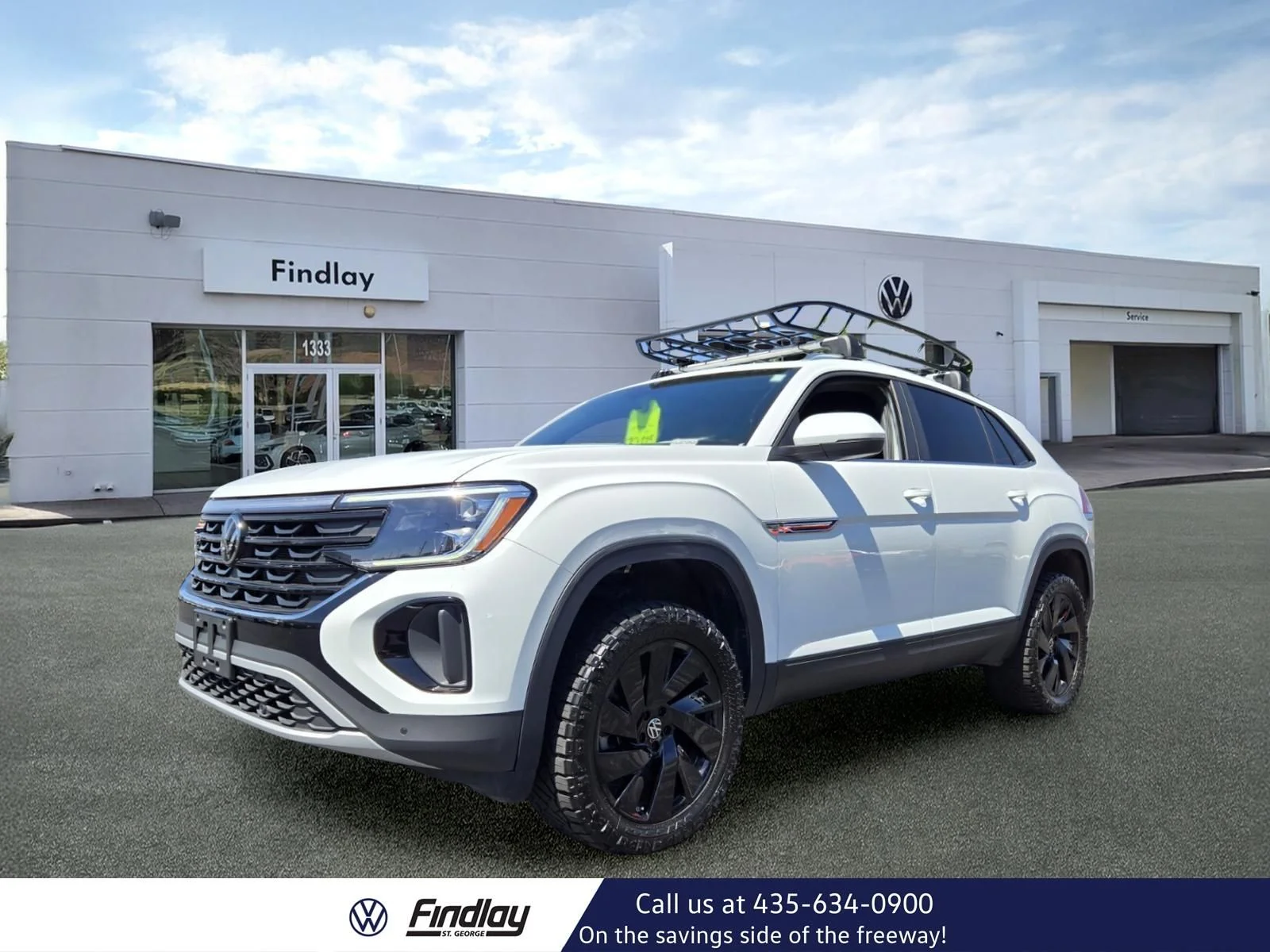 2024 Volkswagen Atlas Cross Sport 2.0T SE w/Tech 4MOTION's photo
