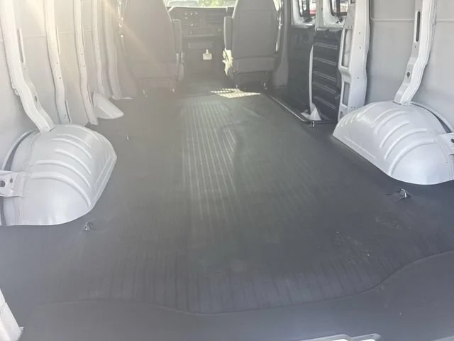 2026 Chevrolet Express Cargo Work Van - Photo 24