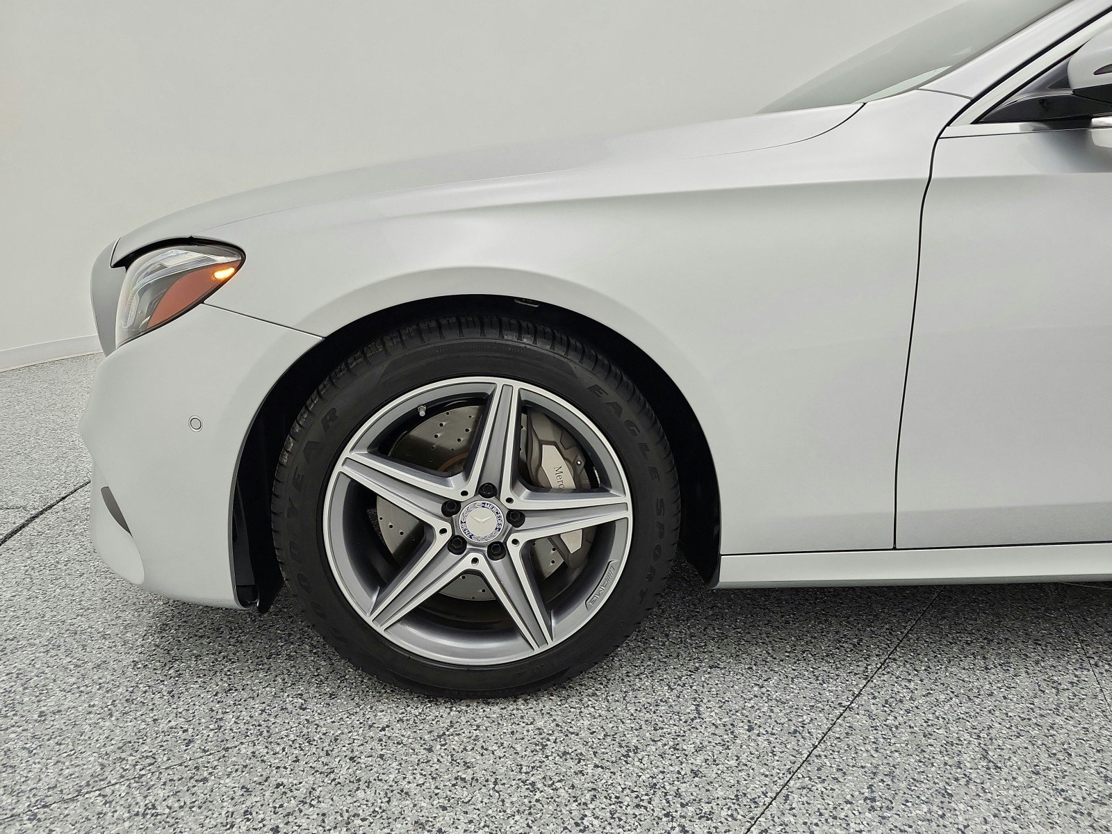 Used 2017 Iridium Silver Metallic Mercedes-Benz E 300 Sport image 26