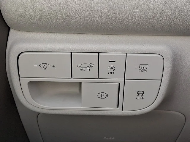 New 2026 Silver Hyundai SEL Premium image 20