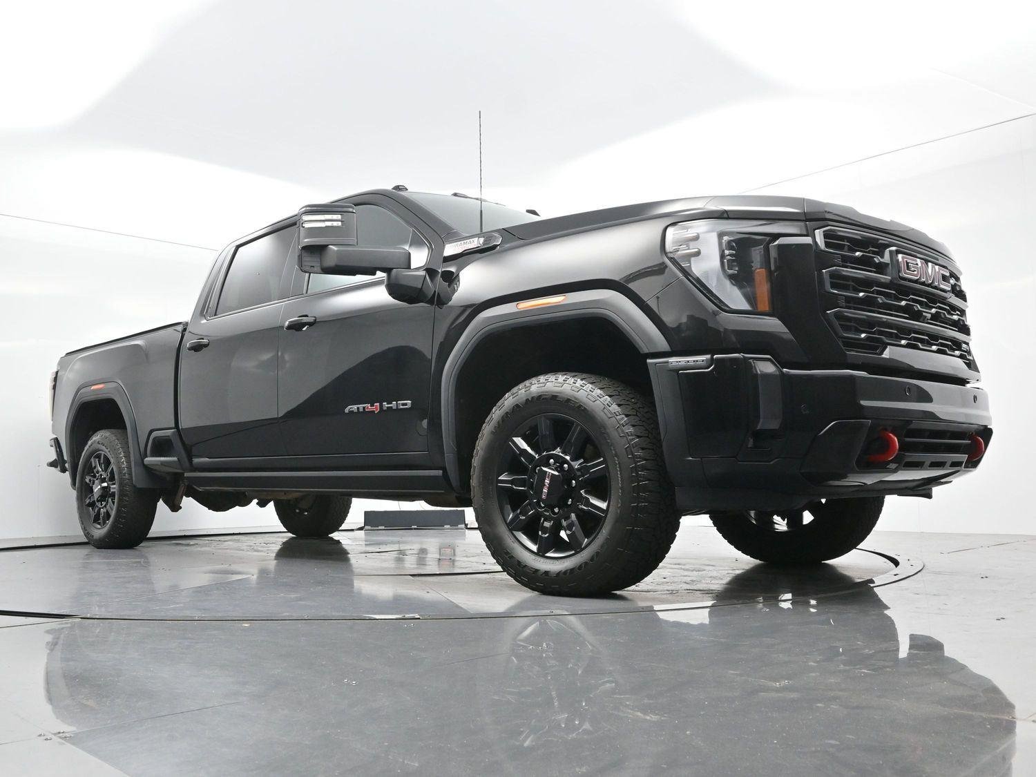 Used 2024 Onyx Black GMC AT4 image 48