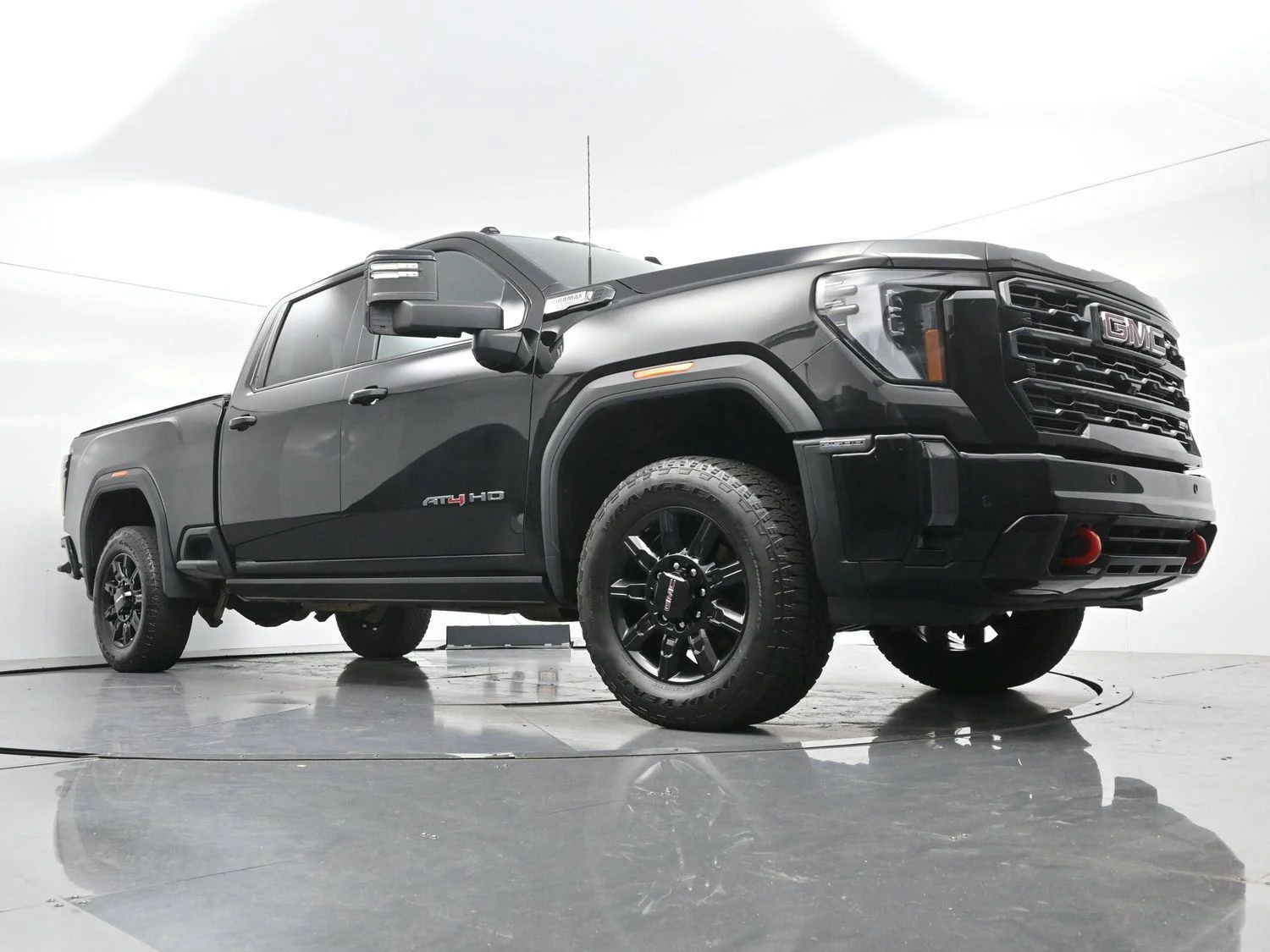 Used 2024 Onyx Black GMC AT4 image 48