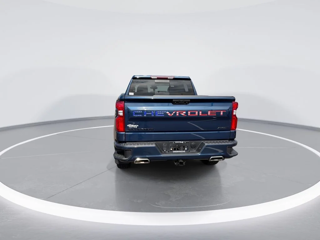 Used 2023 Blue Chevrolet RST image 7