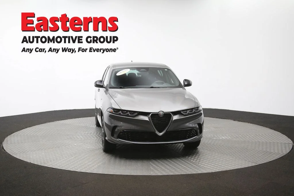 Used 2024 Silver Alfa Romeo Ti image 49