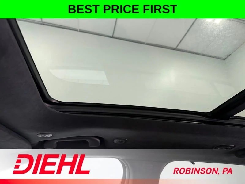 New 2026 Bright White Clear-Coat Exterior Paint Jeep Summit image 41