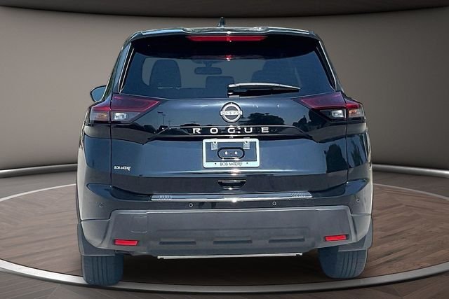 Used 2026 Black Nissan SV image 4