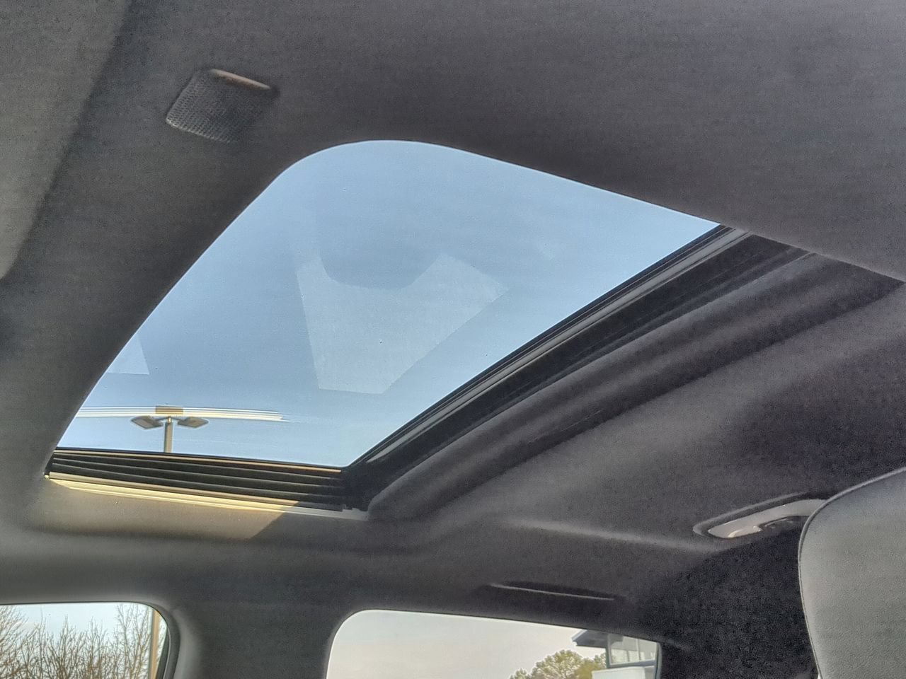 New 2026 Onyx Black GMC Elevation image 19