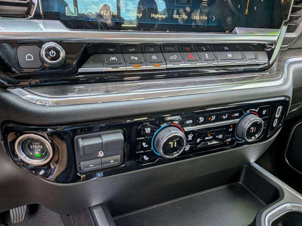 2024 Chevrolet Silverado 1500 LTZ - Photo 19