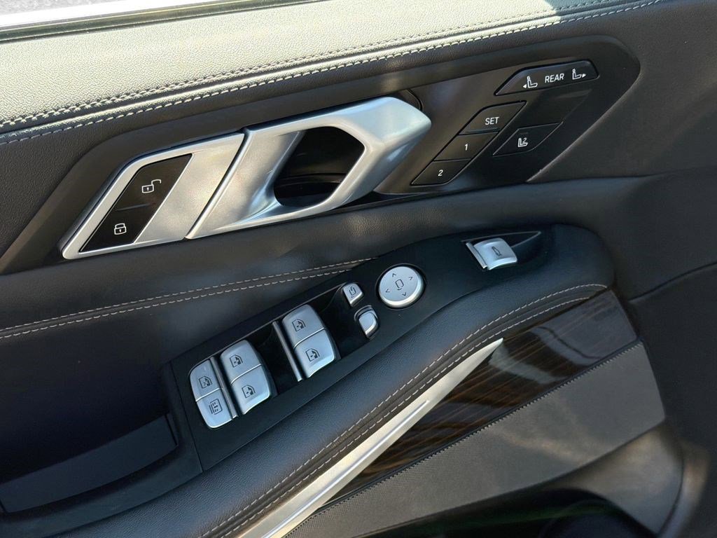 2023 BMW X7 40i - Photo 23