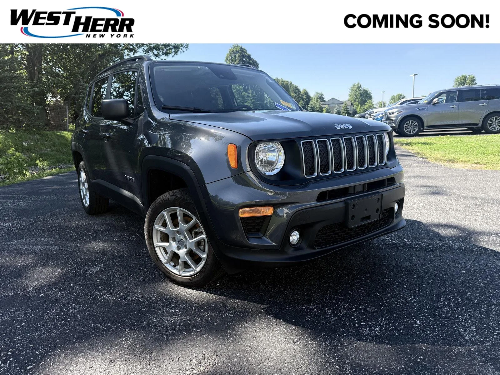 Used 2022 Gray Jeep  image 1