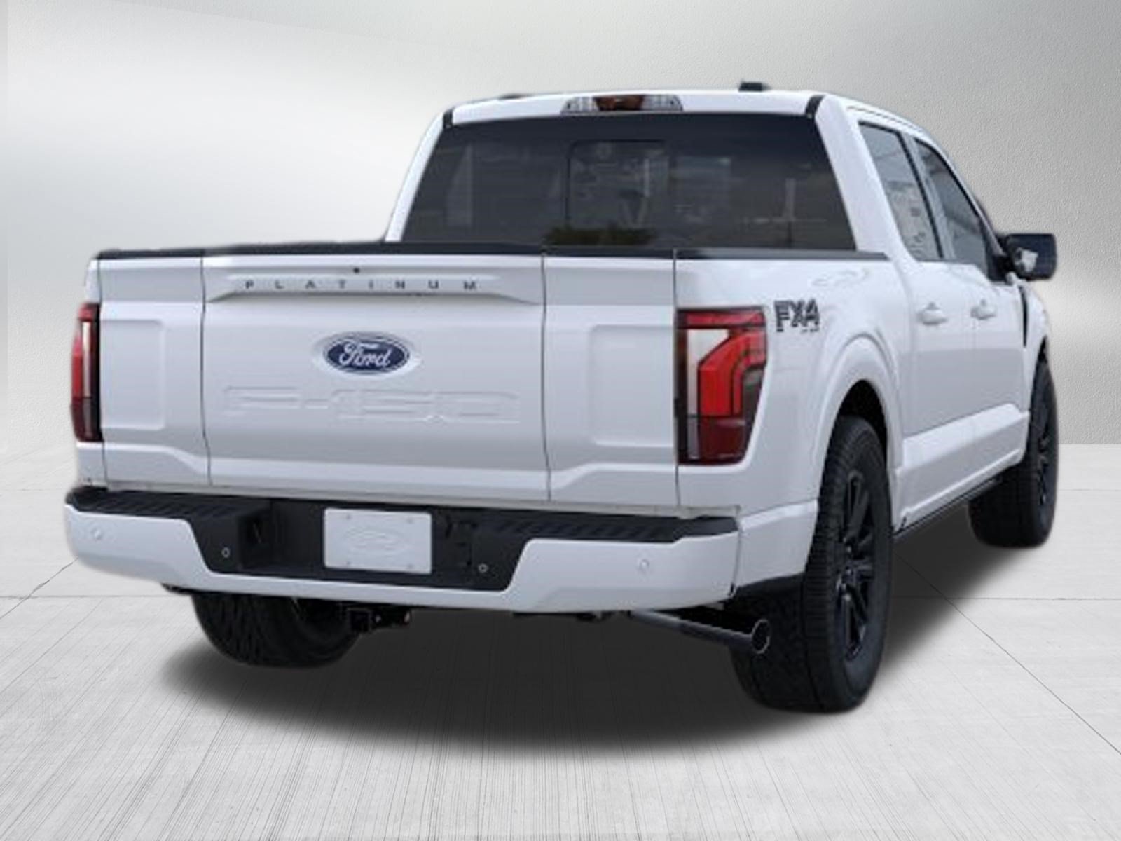 New 2026 Star White Metallic Tri-Coat Ford Platinum image 8