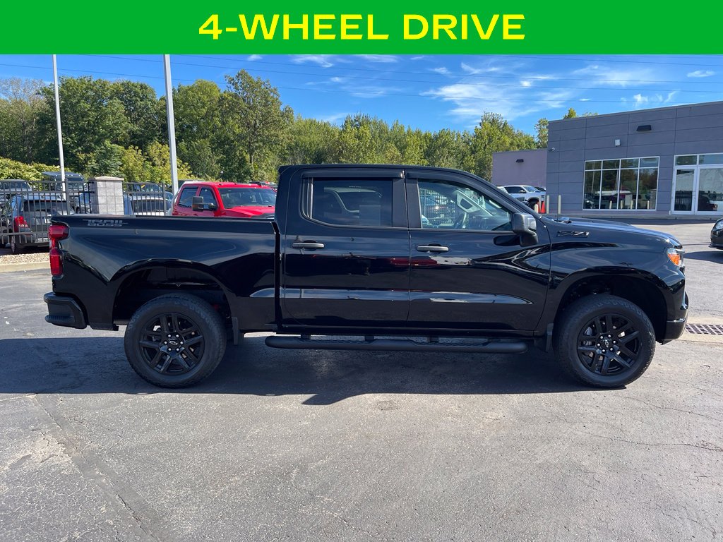Used 2022 Black Chevrolet Custom Trail Boss image 6