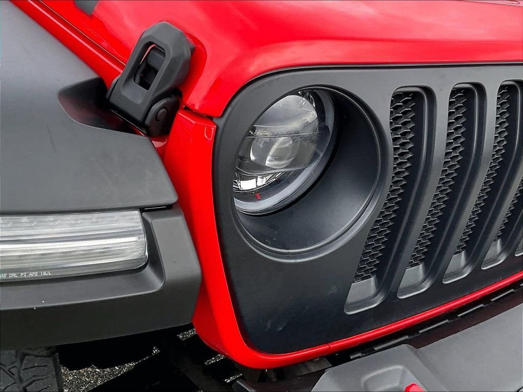 Used 2023 Red Jeep Rubicon image 31