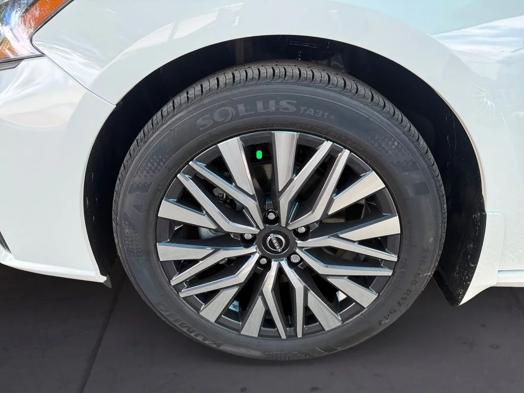 2026 Nissan Altima 2.5 SV's photo
