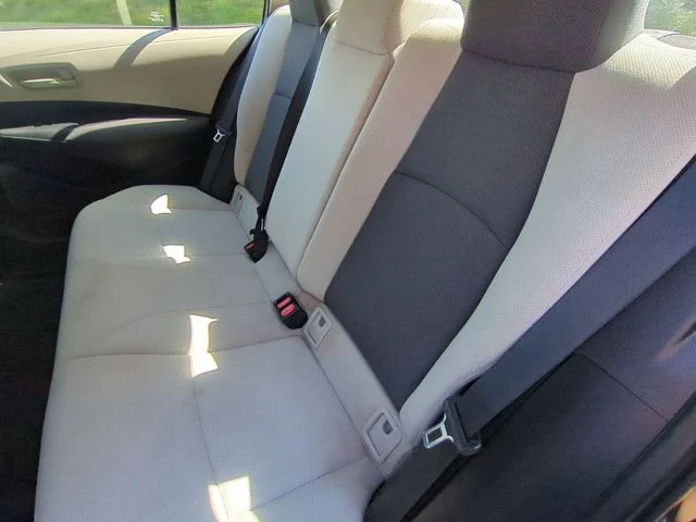 Used 2022 Black Toyota L image 28