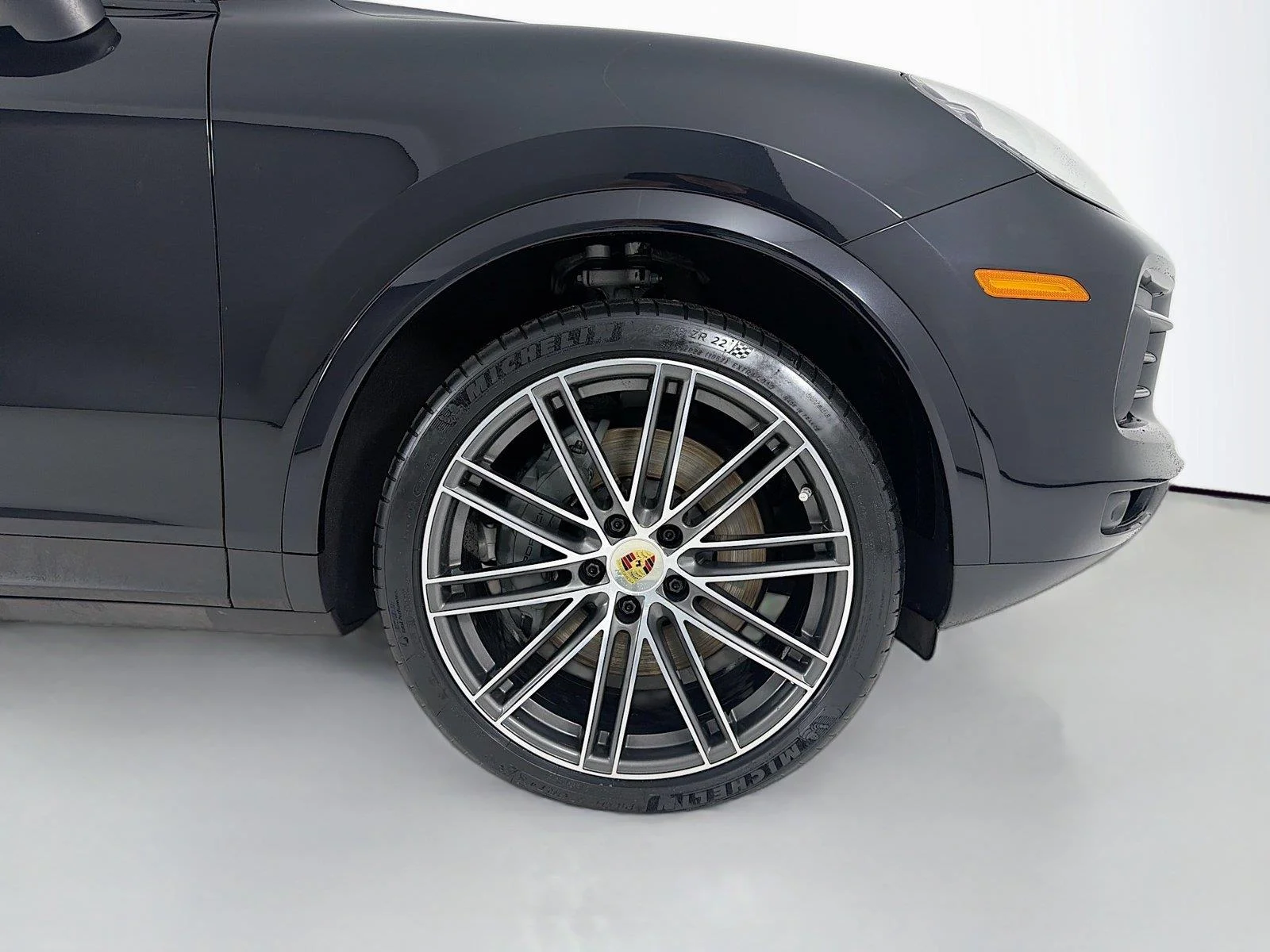 2022 Porsche Cayenne Platinum Edition - Photo 29