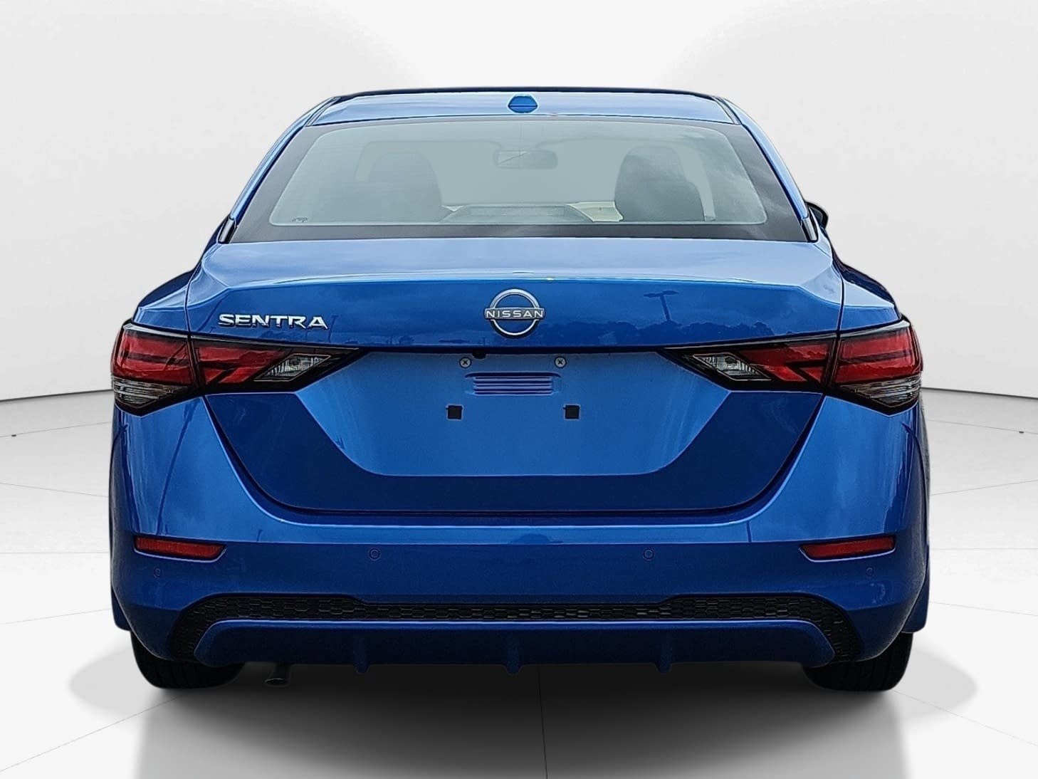 Used 2025 Electric Blue Metallic Nissan SV image 4