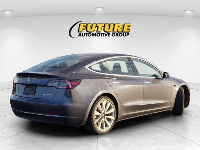 Used 2020 Blue Tesla Long Range image 4
