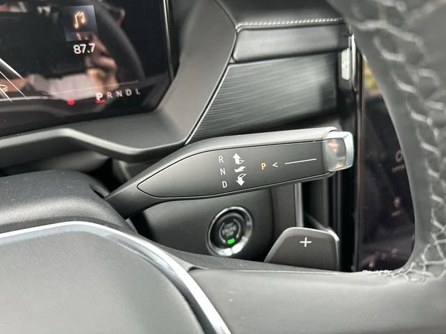 2026 GMC Acadia Elevation - Photo 16