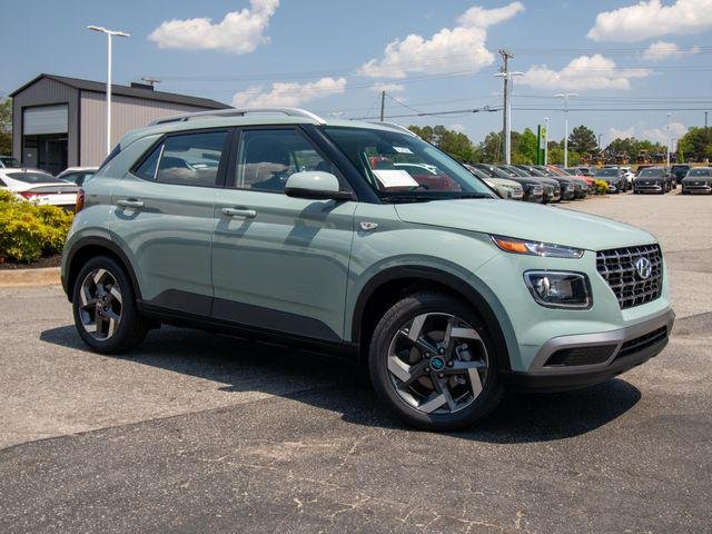 New 2026 Green Hyundai SEL image 2
