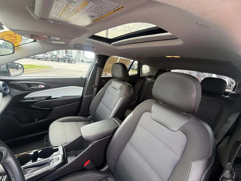 Used 2025 Gray Chevrolet LT image 20