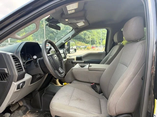 Used 2020 Black Ford XLT image 10