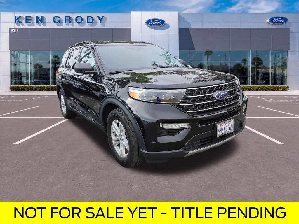2023 Ford Explorer XLT RWD's photo