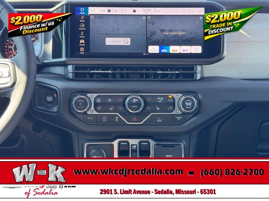2025 Jeep Gladiator Willys - Photo 18