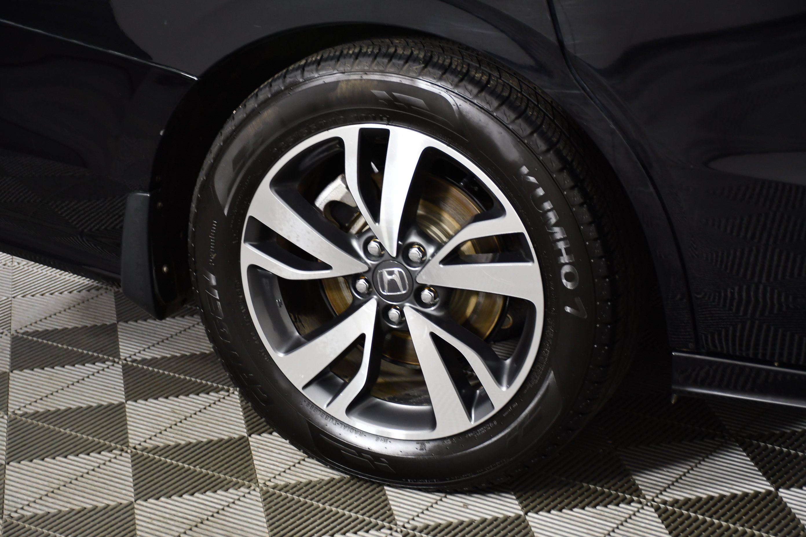 Used 2022 Black Honda Touring image 56