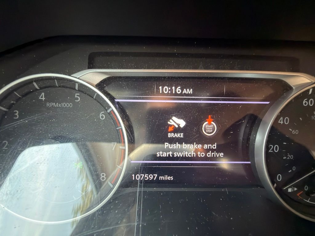 Used 2021 Blue Nissan S image 5