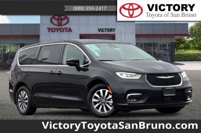 2024 Chrysler Pacifica Hybrid Select