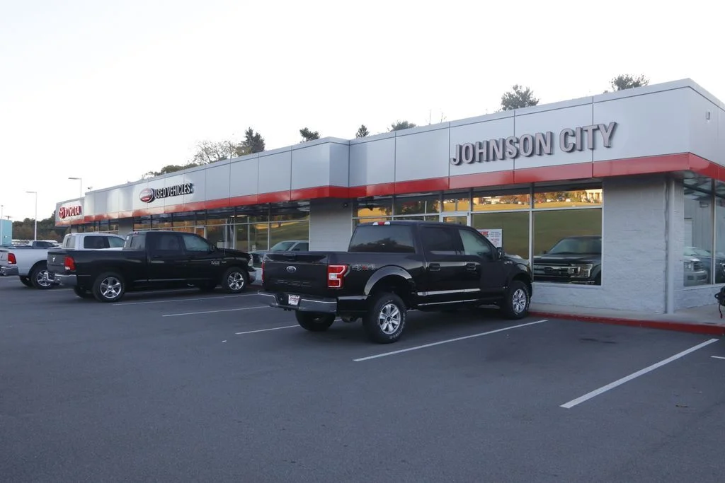 Used 2019 Gray Toyota LE image 19