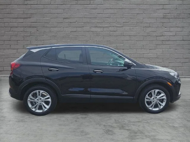 Used 2023 EBONY TWILIGHT METALLIC Buick Preferred image 7