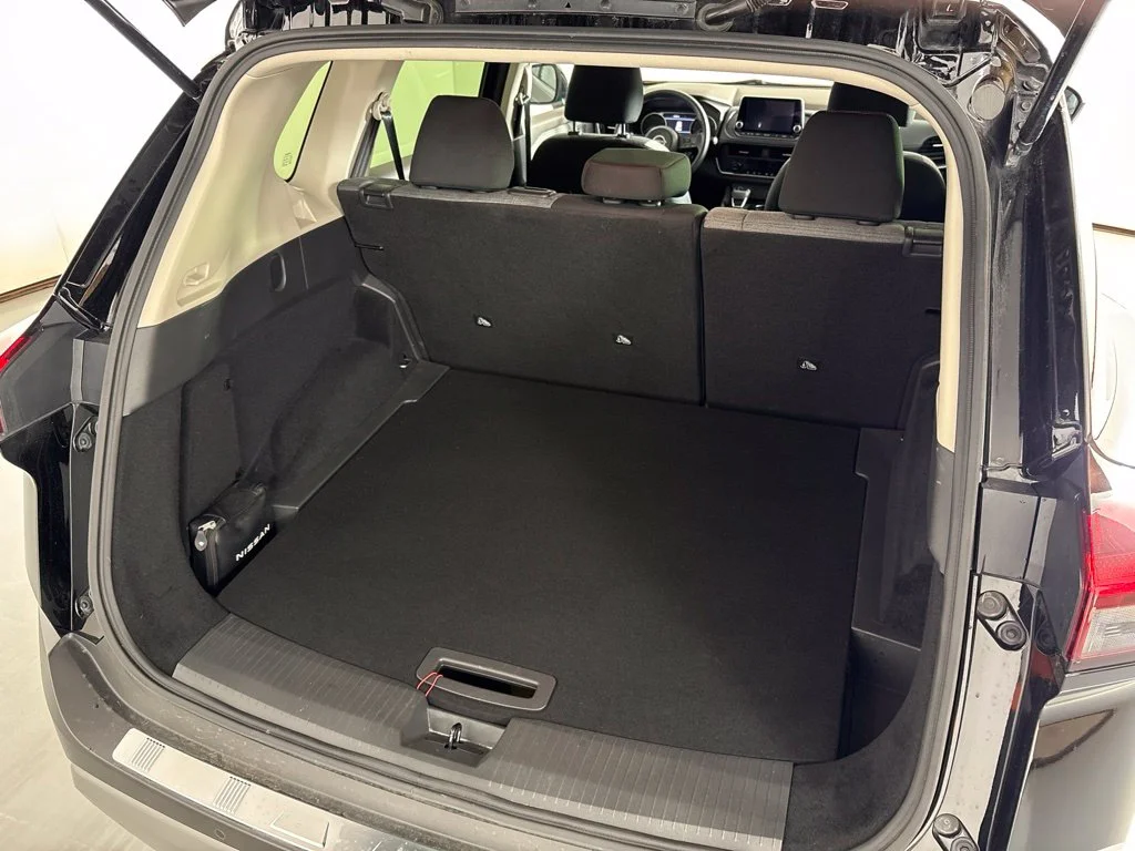Used 2023 Black Nissan SV image 21
