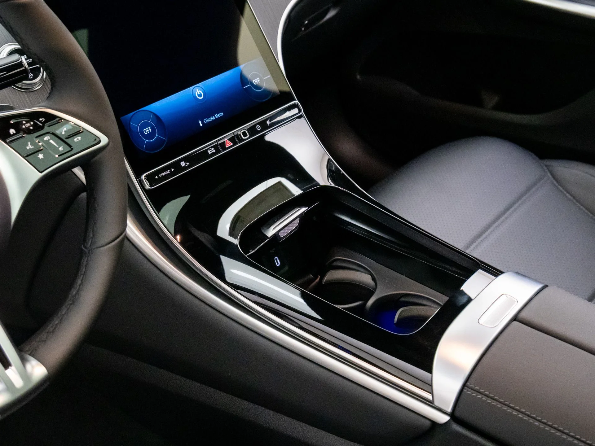 New 2026 Black Mercedes-Benz GLC 300 image 12