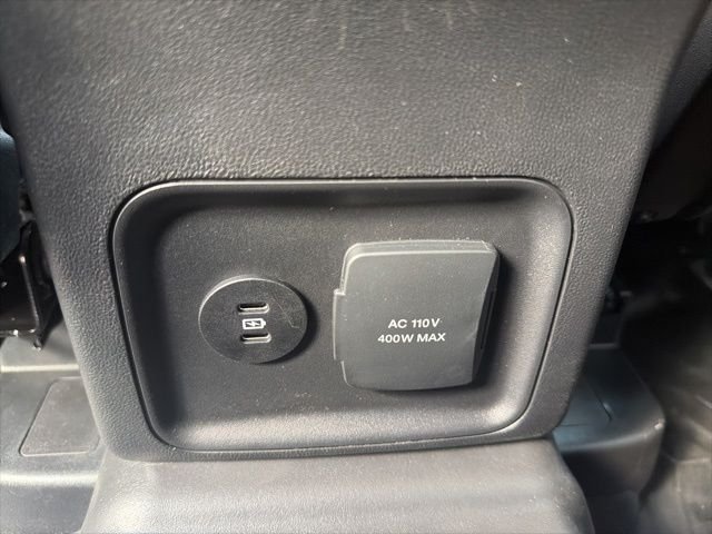 New 2026 Velocity Blue Metallic Ford Outer Banks® image 47